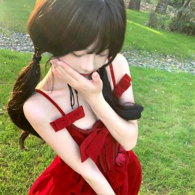 女孩,母亲与恶魔